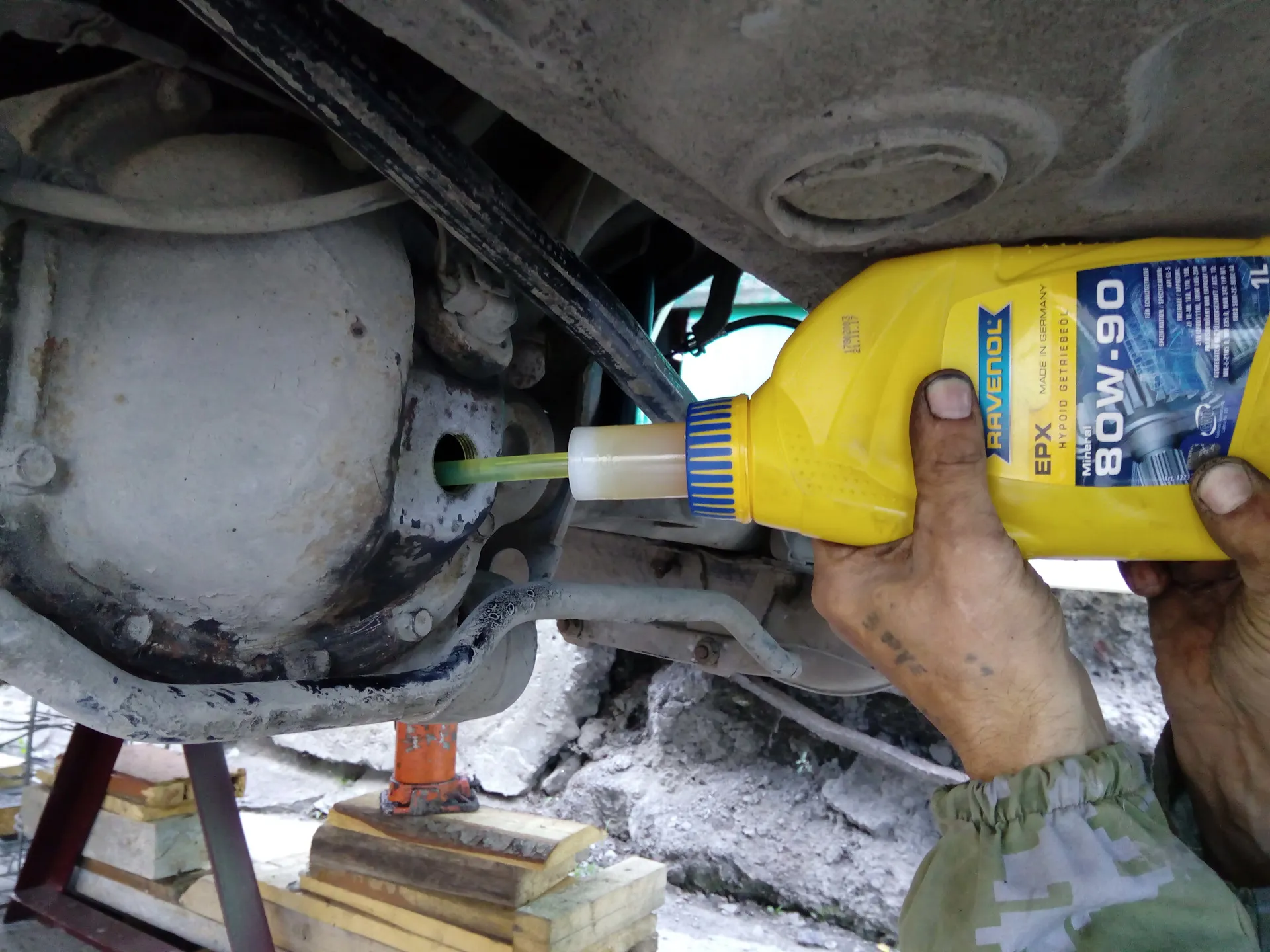 Замена масла в редукторе