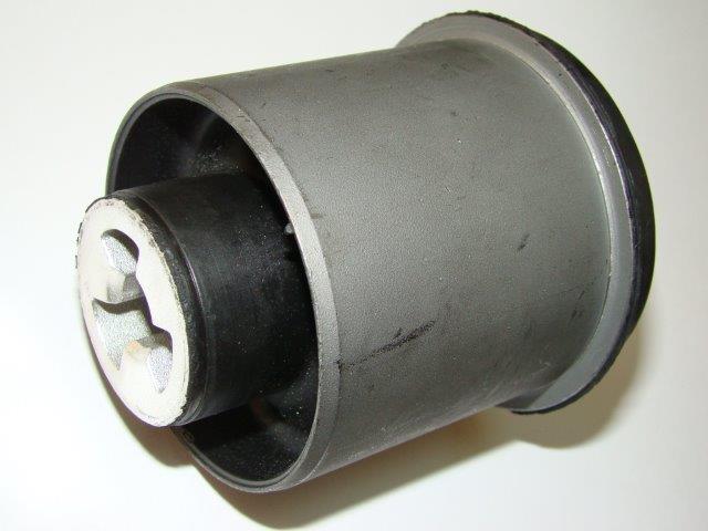 Замена сайлентблоков задней балки