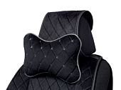 Подушка "косточка" AUTOPROFI, размер 30х20 см, материал алькантара с контрастной черн/серая