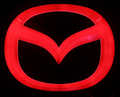 Эмблема MAZDA (красная) Эмблема MAZDA (красная)