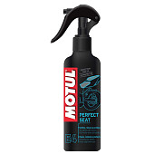 Очиститель виниловых сидений Motul E4 Perfect Seat 250 мл. 